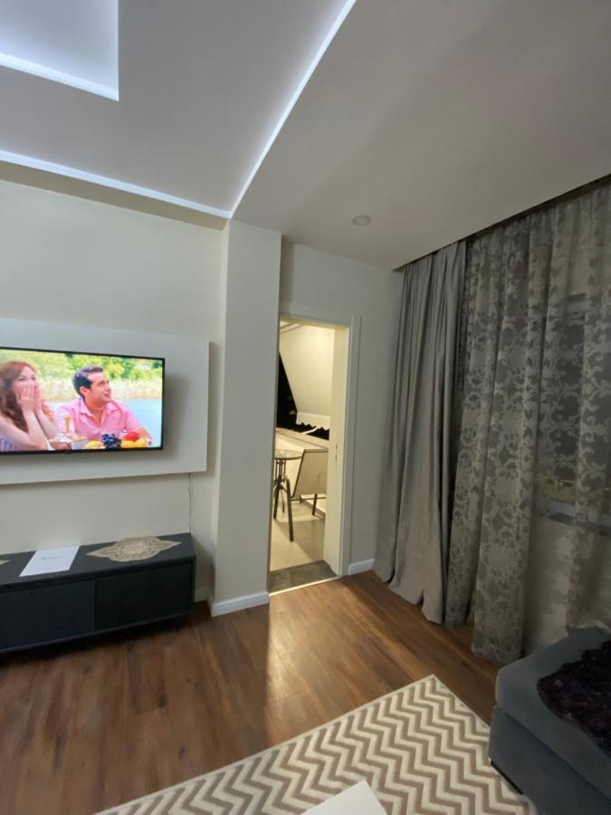 Komatas Modern Apartments In Bllok Area Tiran Dış mekan fotoğraf